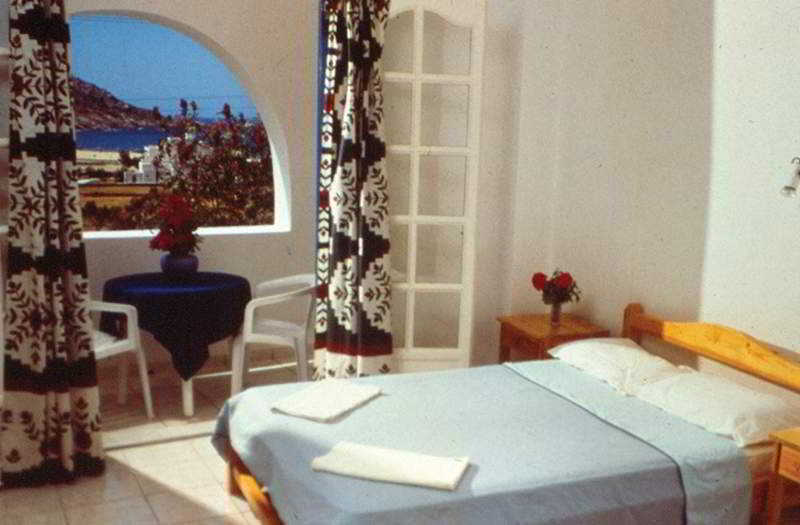 Marcos Hotel Mylopotas